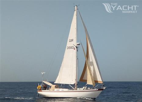 Tradewind 35