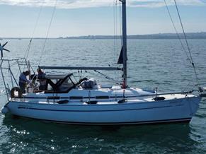 Bavaria 32