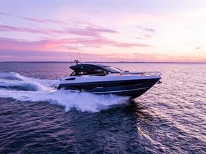 Sunseeker Predator 55