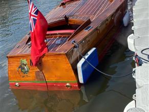 British Power Boat Co. Gentlemens Runaround 22