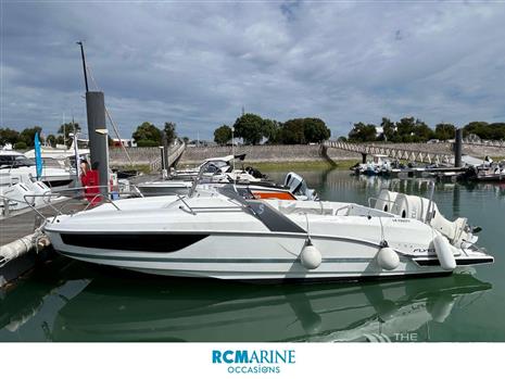 BENETEAU FLYER 7.7 SUNDECK