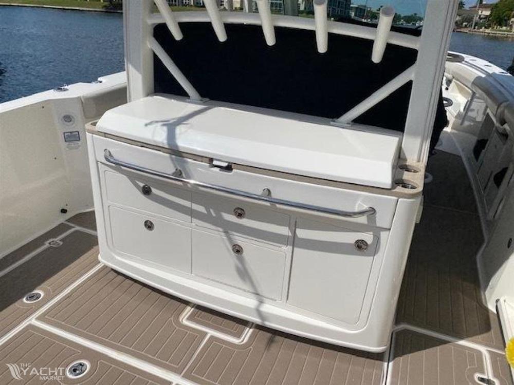 2018 Boston Whaler