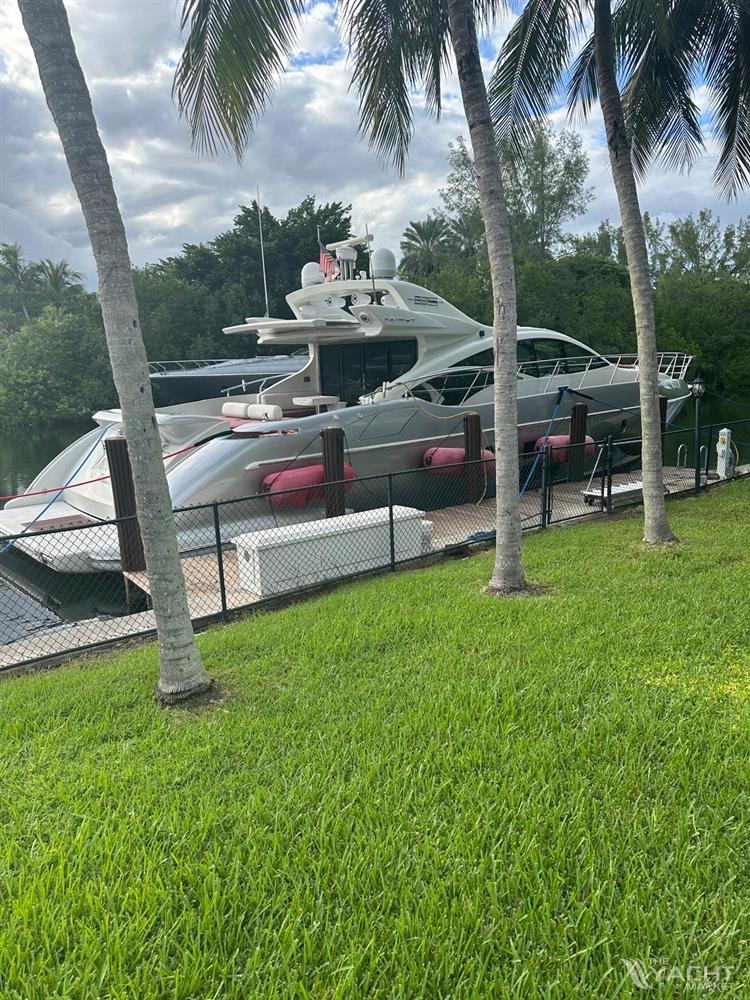 2007 Azimut