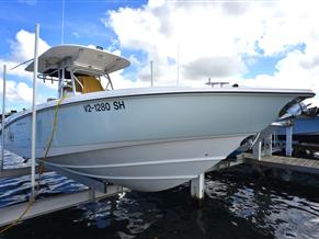 Boston Whaler 320 Outrage