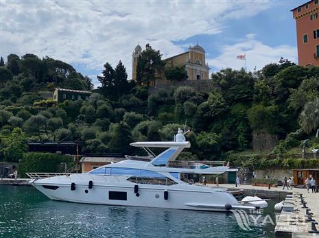 Azimut Fly 66