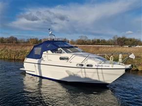 Sealine 255 Senator