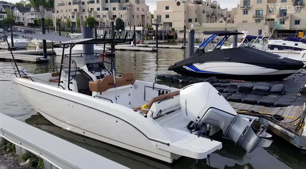 2020 Beneteau