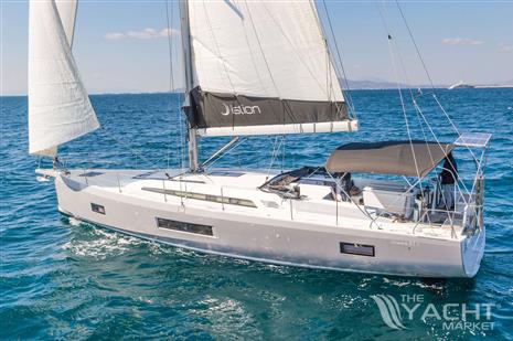 BENETEAU OCEANIS 51.1