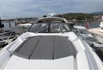 SUNSEEKER Predator 57