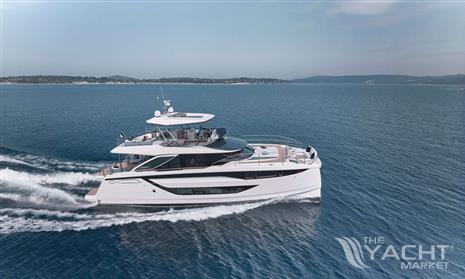 Prestige M8 - Prestige-M8-motor-yacht-for-sale-exterior-image-Lengers-Yachts-1-scaled.jpg