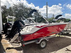 Bayliner M17