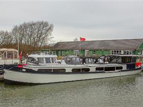 Jonathan-Wilson-Boats Finesse 70 x 13'06" Dutch Barge
