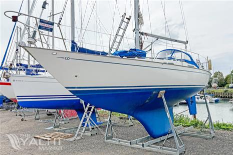 Contessa 32