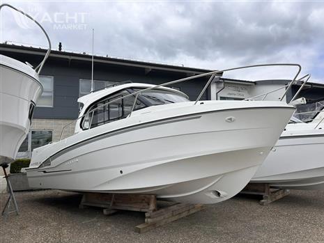 Beneteau Antares 8 OB