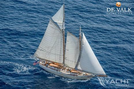 Peterson Main Topsail Schooner - Picture 1