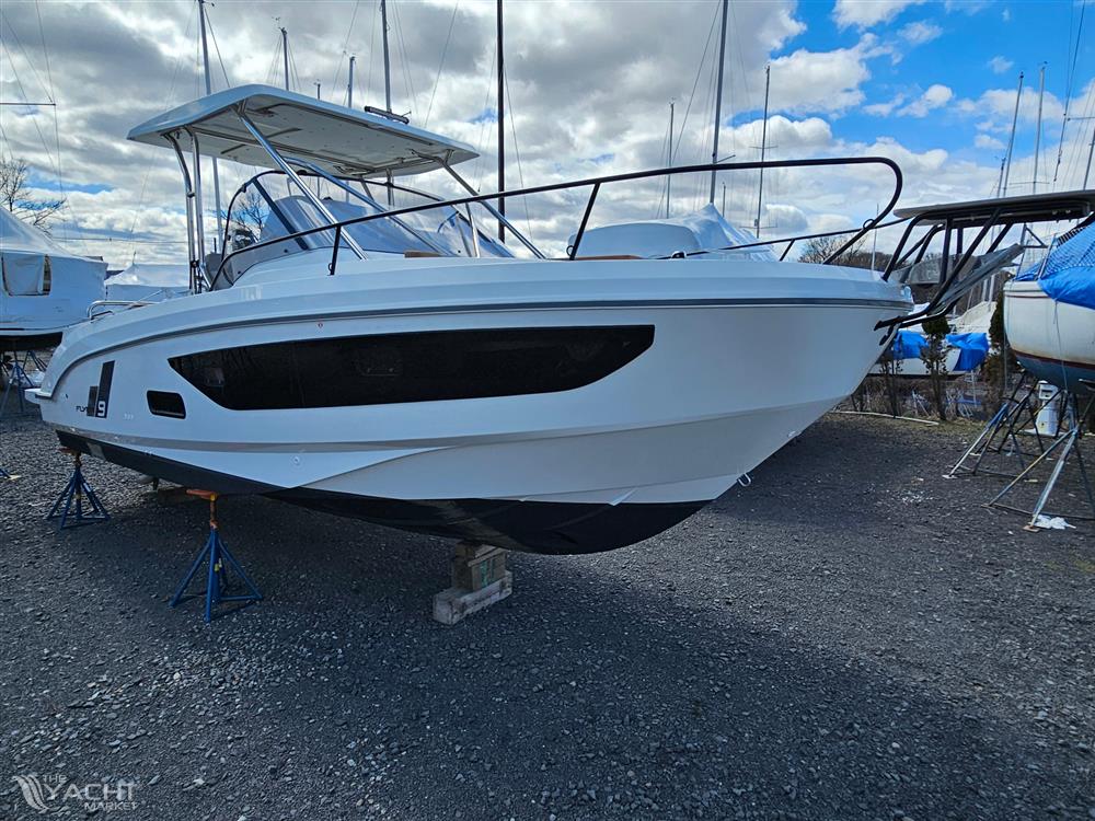 2023 Beneteau