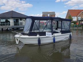 Cap-Ferret 550 sundeck