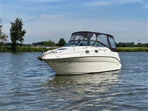 Sea Ray 240 Sundancer