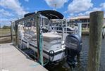 Hurricane Fun Deck 226 - 2010 Hurricane Fun Deck 226 - Photo #2