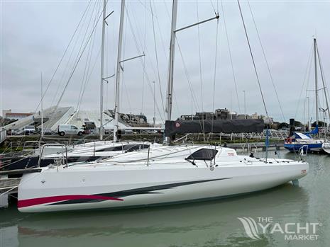 JEANNEAU SUN FAST 3300