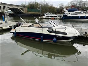 Bayliner VR5 Outboard