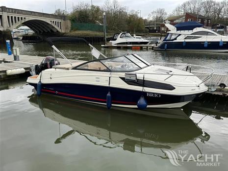 Bayliner VR5 Outboard