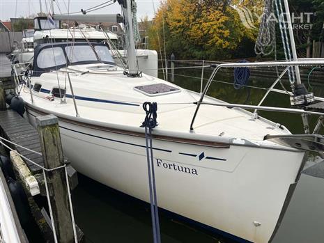 BAVARIA BAVARIA 30 CRUISER