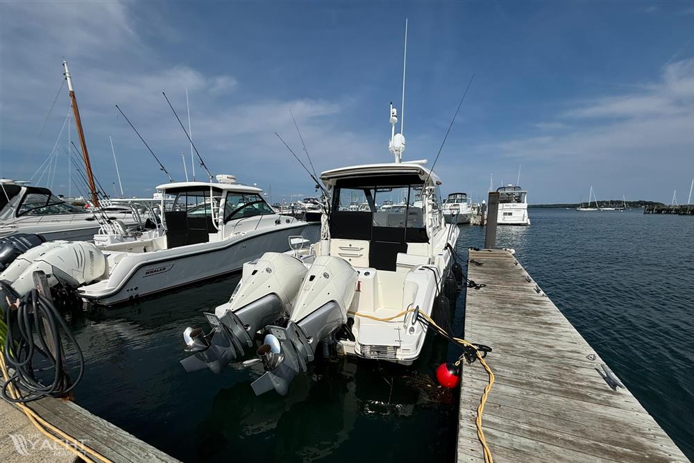 2020 Boston Whaler