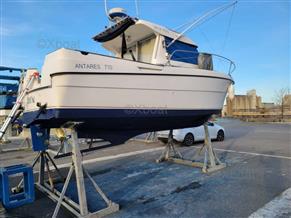 BENETEAU ANTARES 710