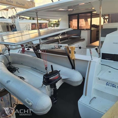 FOUNTAINE PAJOT HELIA 44