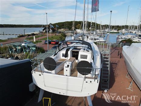 Jeanneau Sun Odyssey 410