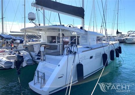 Lagoon 450 F Owners Version - Lagoon 450 Owners Version - view starboard