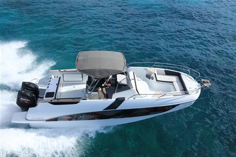 Beneteau Flyer 8.8 SpaceDeck