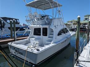 Luhrs 36 Convertible