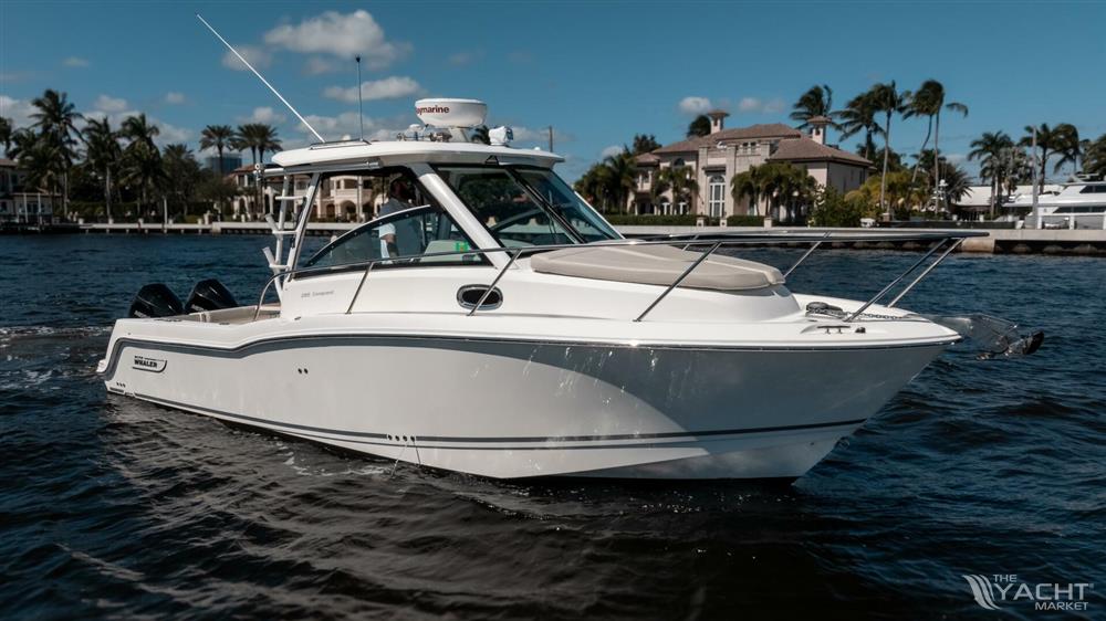 2022 Boston Whaler