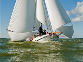 Lemsteraak Sailing yacht