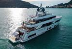 Custom Line Navetta 37 - Custom Line Navetta 37 (2019)