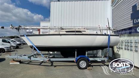 BENETEAU FIRST 22