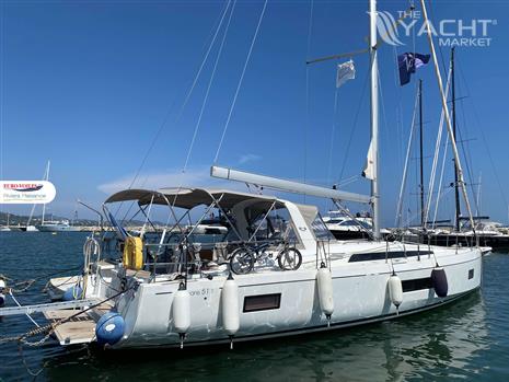 BENETEAU OCEANIS 51.1