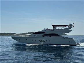 Dominator 62