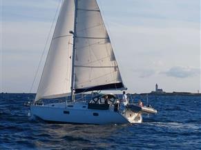 BENETEAU OCEANIS 351