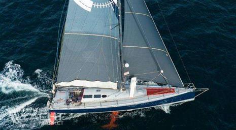 CUSTOM EX IMOCA OPEN 60