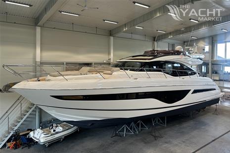 Princess Yachts S66