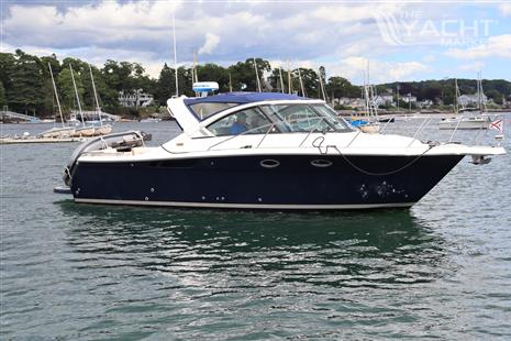 Tiara Yachts 3100 Coronet