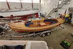 CUSTOM TUCKERBOOT 7,40M