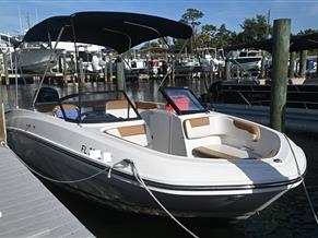 Bayliner VR6 OB