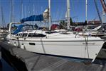 Hunter Legend 340 - 1999 legend 340 sail 9436390 20240620052346004 1 XLARGE