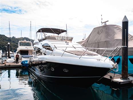 SUNSEEKER MANHATTAN 52