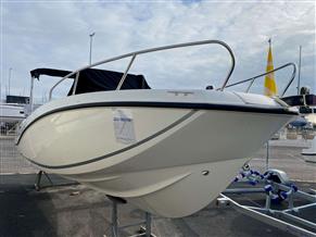 QUICKSILVER QUICKSILVER ACTIV 675 OPEN