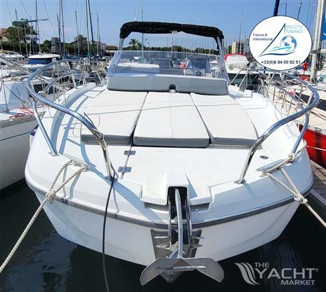 BENETEAU FLYER 8.8 SUNDECK